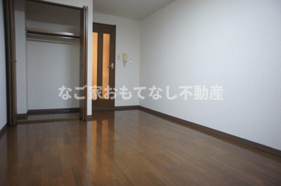 【寝室】 | プリミエール小田井