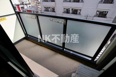 【バルコニー】 | コーポラス光進（布施賃貸） | お洗濯にも便利なバルコニー付き