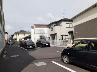 【駐車場】 | Iidacho Base | 平置き駐車場