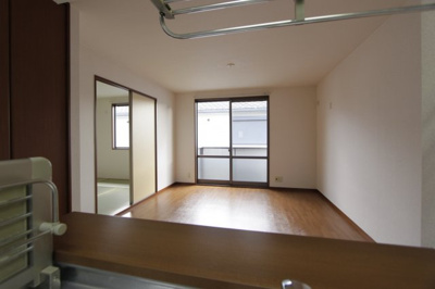 【居間・リビング】 | プリムローズ３番館 | リビングです