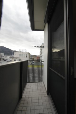 【バルコニー】 | プリムローズ３番館 | お洗濯にも便利なバルコニー付き
