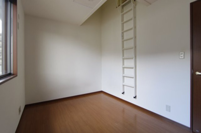 【洋室】 | プリムローズ３番館 | ゆったりした洋室です