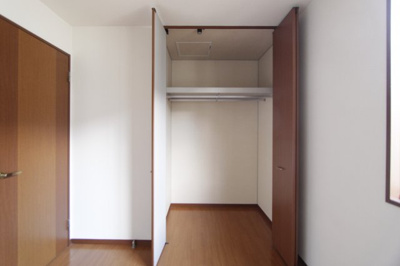 【収納】 | プリムローズ３番館 | リビングにも収納スペースがあります