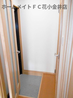 【玄関】 | メゾン柿の木