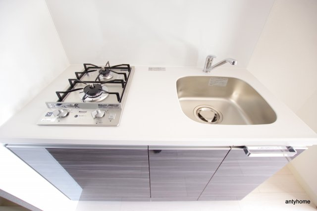 プレサンス難波インフィニティ　仲介手数料無料のキッチン