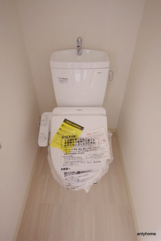 プレサンス難波インフィニティ　仲介手数料無料のトイレ