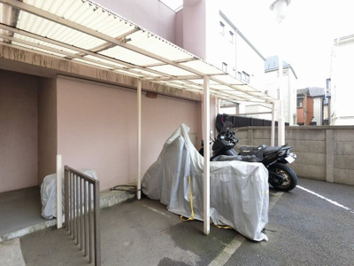 【その他共用部分】 | パラシオン横浜 | バイク置場