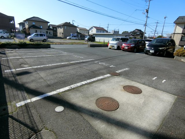 スティブル　A棟の駐車場