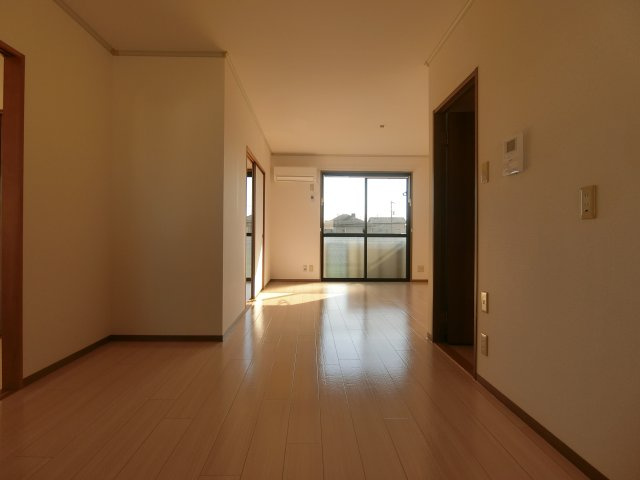 スティブル　A棟の居間・リビング