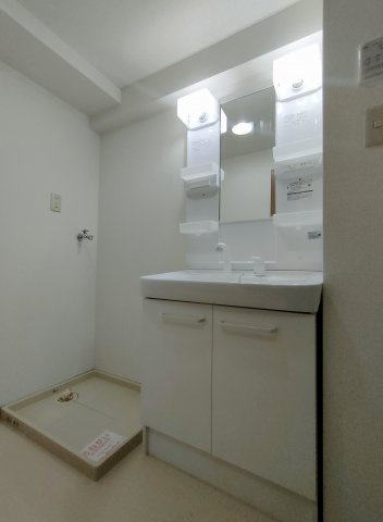 ピソ・ヴェルデの独立洗面台