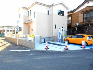 【駐車場】 | カースペースがあります。駐車3台。車種によります。価格変更です。年末年始対応します。