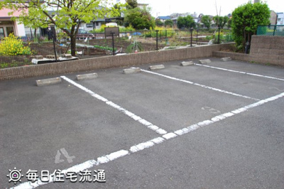 【駐車場】 | リバーサイド コート