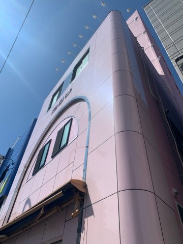 ＫＥＮ２１ビルの外観