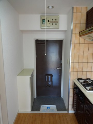 【玄関】 | ライオンズマンション鶯谷第３ | ライオンズマンション鶯谷第３　※同タイプのお部屋です