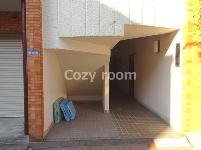 【エントランス】 | 清泉ビル江坂 | エントランスです