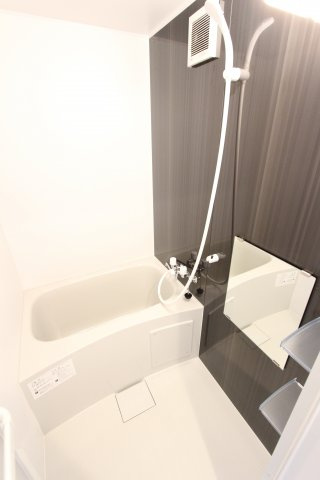 ユナイト八景アルザス・ロレーヌの浴室