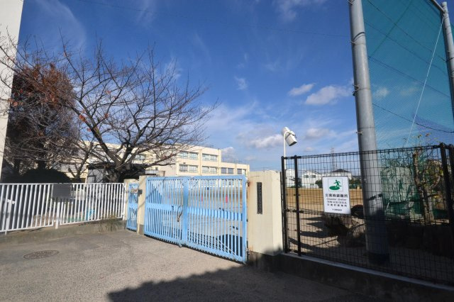 岸和田市上松町　売土地の周辺|常盤小学校　約350m