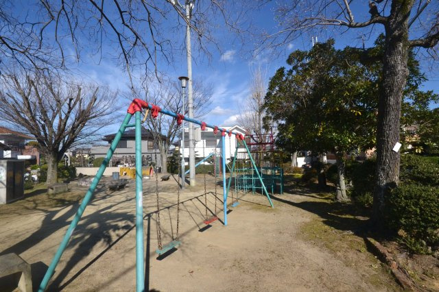 岸和田市上松町　売土地の周辺|最寄りの公園まで約41ｍ！遊具もあります