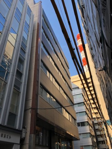 松慶ビルの外観