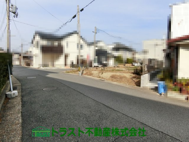 神戸市垂水区西舞子3丁目B 号地の前面道路含む現地写真
