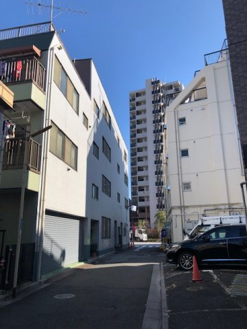 きすなビルの外観
