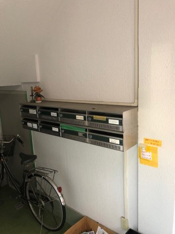 きすなビルのロビー
