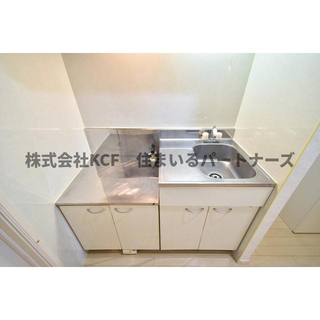 リブレア久留米駅前B棟のキッチン|きれいなキッチンです