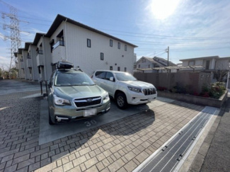 【駐車場】 | いつでも目の届く敷地内に駐車場があります♪お車をお持ちのファミリーさんにオススメです☆