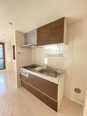 【キッチン】 | サンモール綱島【SHM】 | 2口ガスコンロ/グリル付きシステムキッチンです☆