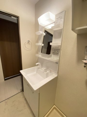 【洗面所】 | サンモール綱島【SHM】 | 独立洗面台で朝の準備もはかどります♪