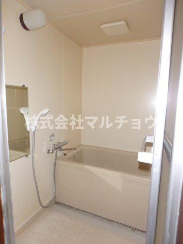 マンションスカイピアの浴室|ゆったり過ごせるお風呂です