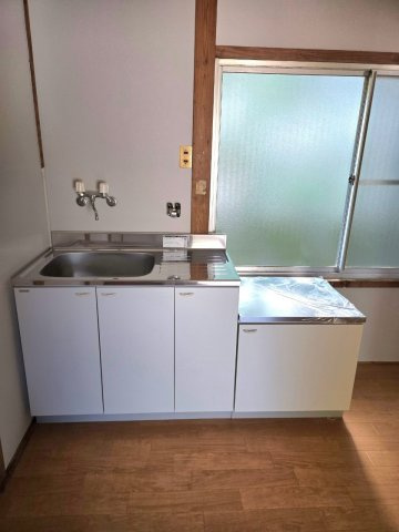 野久保アパート　中万呂のキッチン|きれいなキッチンです