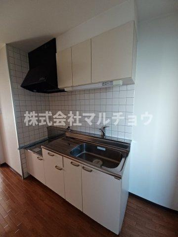 オーキッドエステイト　3号のキッチン|キッチンでお料理をお楽しみください