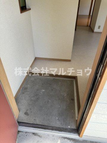 宝ハイツ1の玄関|ゆったりとした玄関です