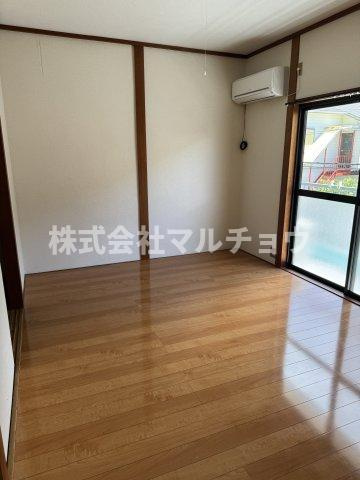 宝ハイツ1の洋室|使い勝手のいい洋室です