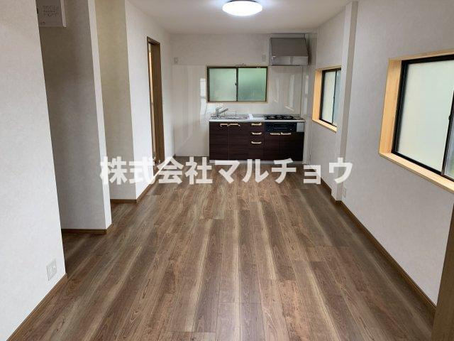 宝ハイツ1の居間・リビング|洋室です