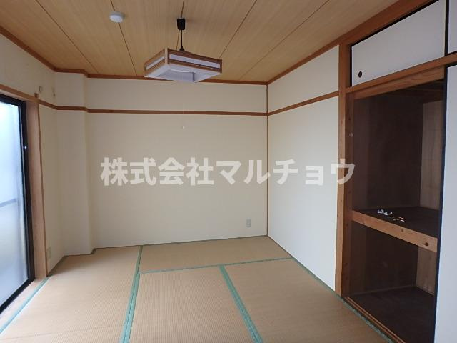 アバンセコーポの和室|柔らかい畳が心地よい和室