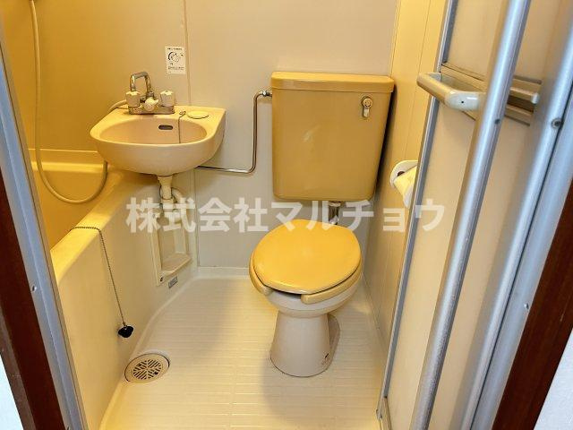 小泉マンションのトイレ|シンプルで使いやすいトイレです
