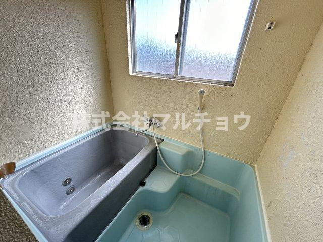 巴ハイツの浴室|ゆったり過ごせるお風呂です