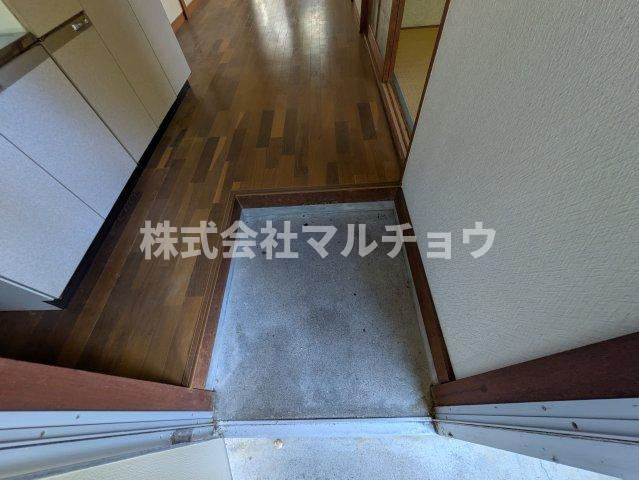 巴ハイツの玄関|きれいな玄関です