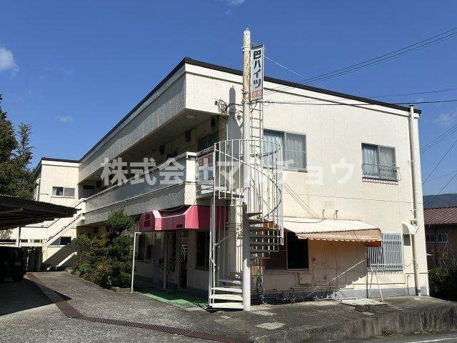 巴ハイツの外観|外観は落ち着いています