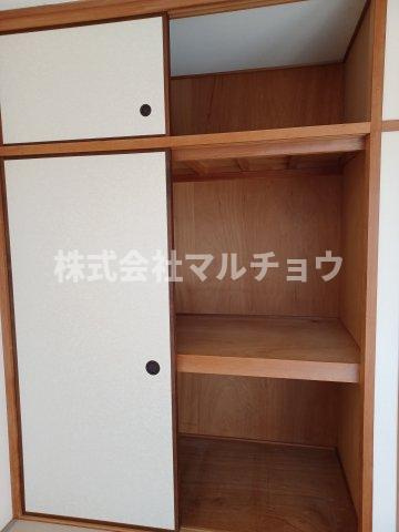 メゾングランブルーの収納|たっぷりとした収納スペースです