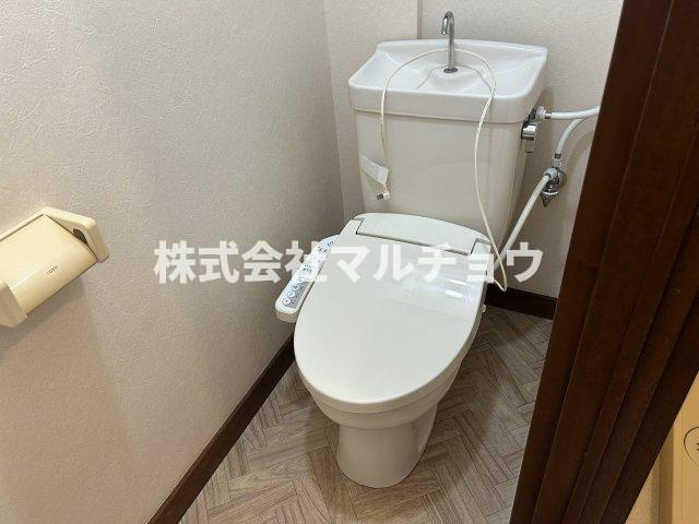 プレジデンス稲成のトイレ|落ち着いた空間のお風呂です