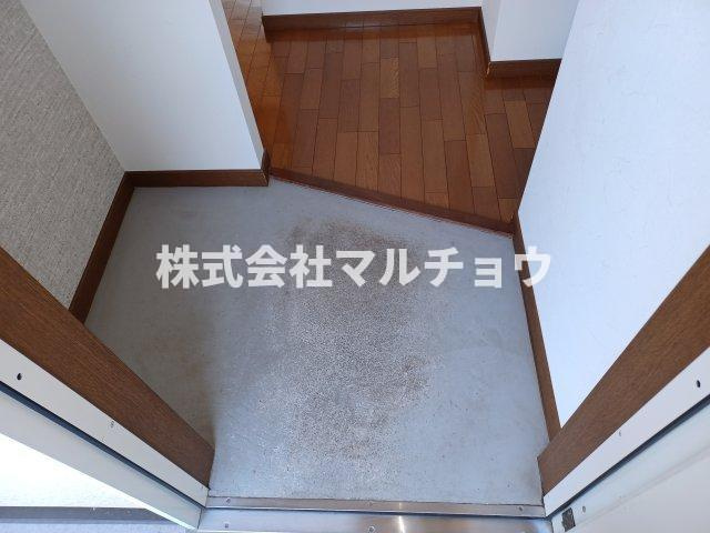 プレジデンスタバタの玄関|玄関です