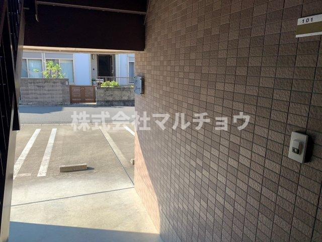 ノワ・ルーナのロビー|ゆとりのあるロビーです