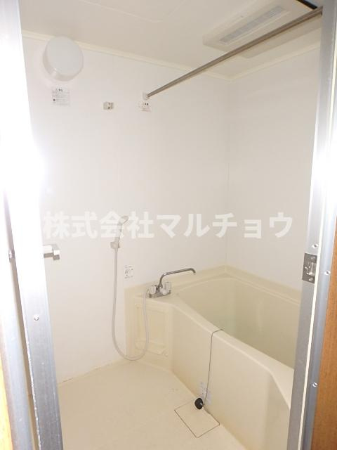 マンションＴＡＫＵＭＩの浴室|コンパクトで使いやすいお風呂です