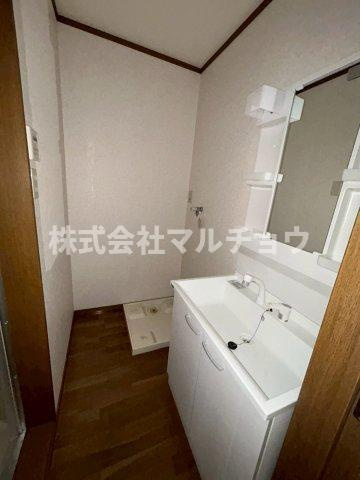 マンションＴＡＫＵＭＩの独立洗面台|独立洗面台あり、毎朝おしゃれに忙しい女性の方におすすめです