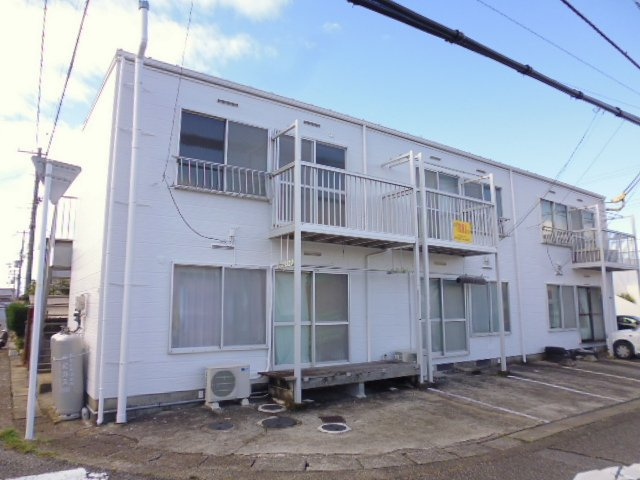 テラスハウスしんまんの外観