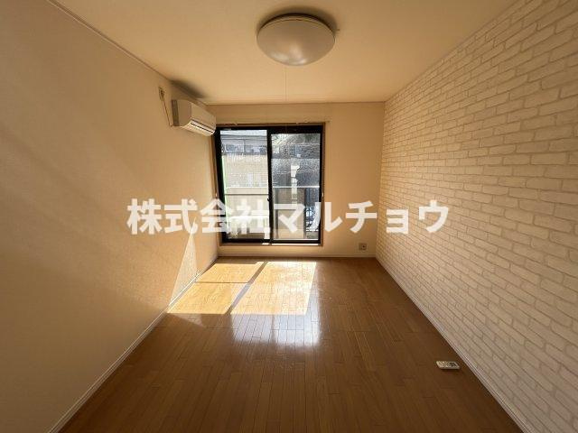 ルミエールの洋室|落ち着いた色調の洋室です