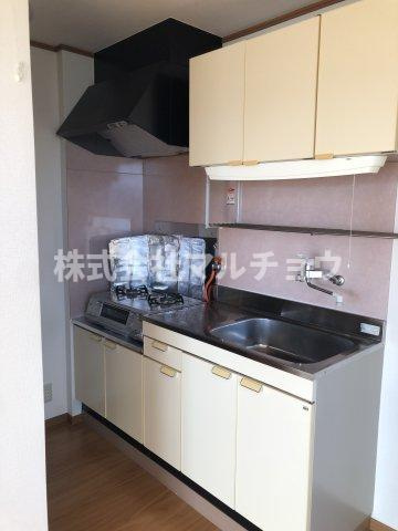 ラポール繪のキッチン|コンパクトなキッチンで掃除もラクラク